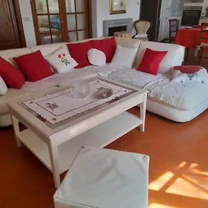 https://la-casa-di-giada.it-tuscanyhotel.com