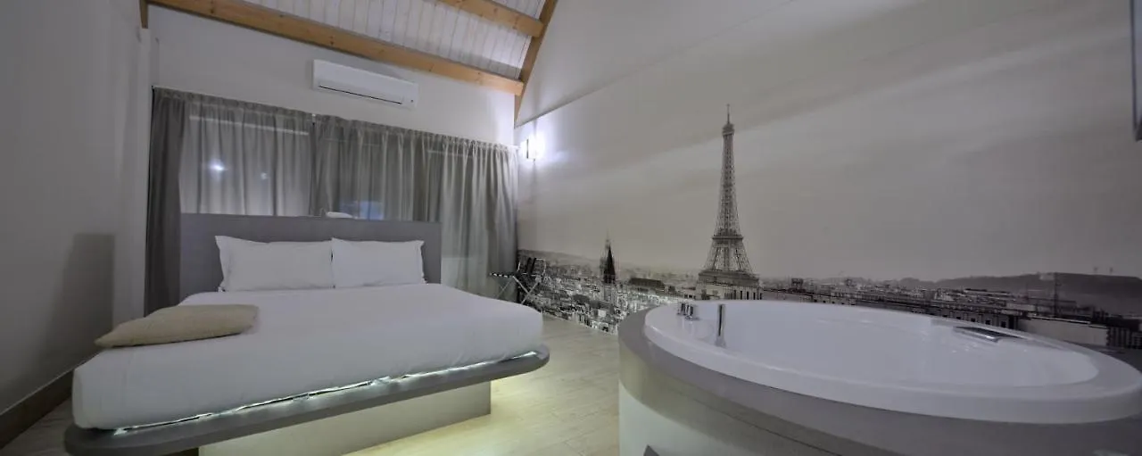 Hotel Seven Rooms Milan 2*,