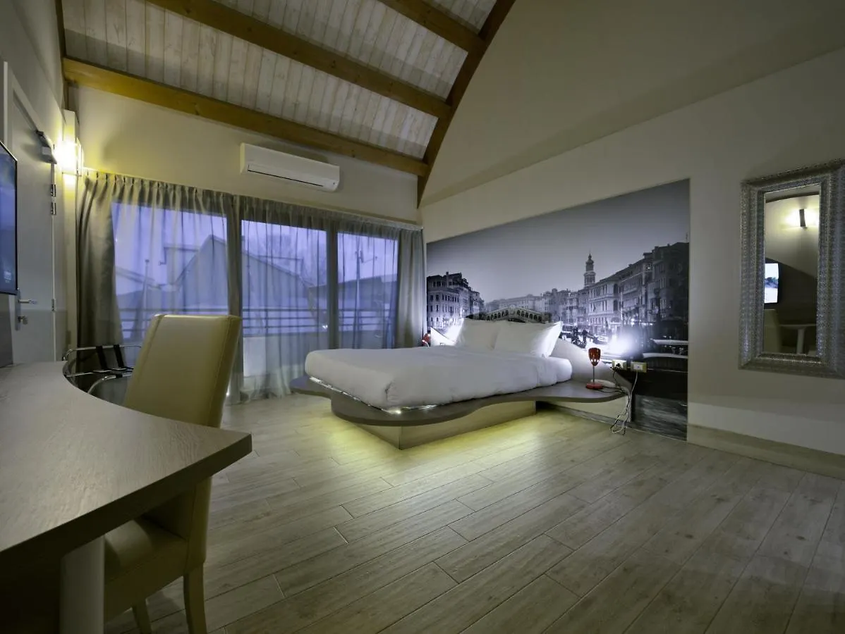 Hotel Seven Rooms Milan
